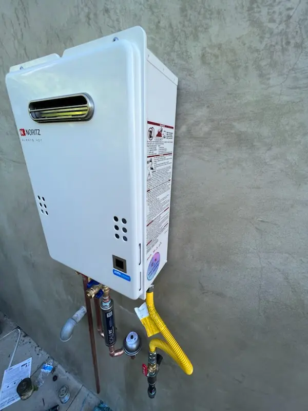 Tankless water heater installation for Swann Hills homes